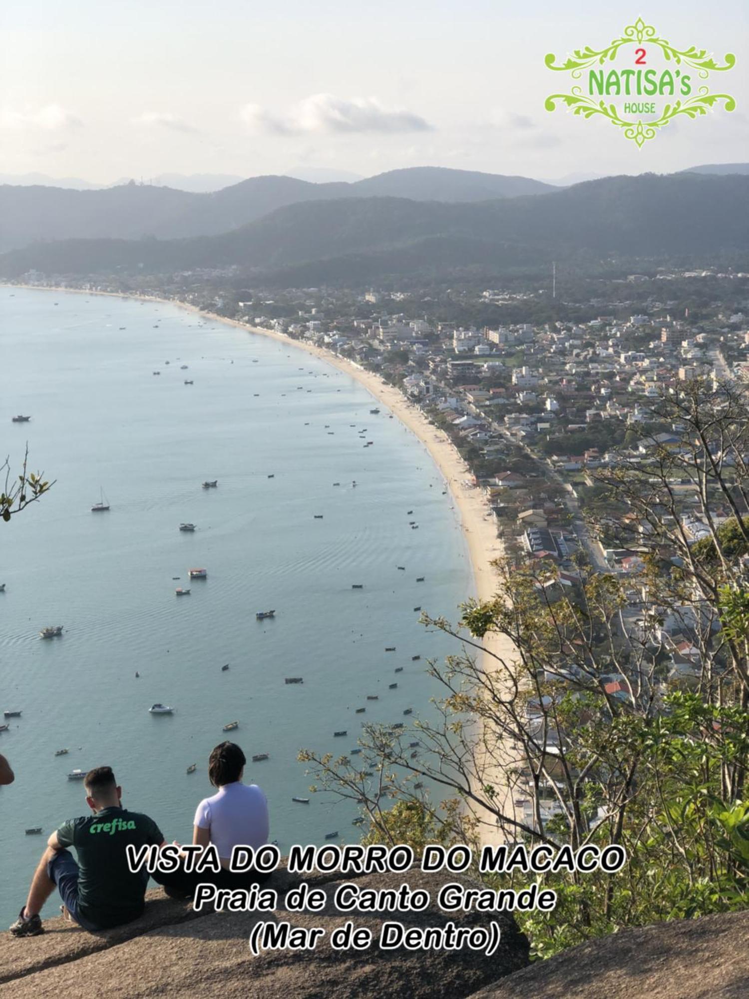 Sobrados Aconchegante Com Piscina "Natisashouse" Villa บอมบินญัส ภายนอก รูปภาพ