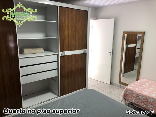 Sobrados Aconchegante Com Piscina "Natisashouse" Villa บอมบินญัส ภายนอก รูปภาพ