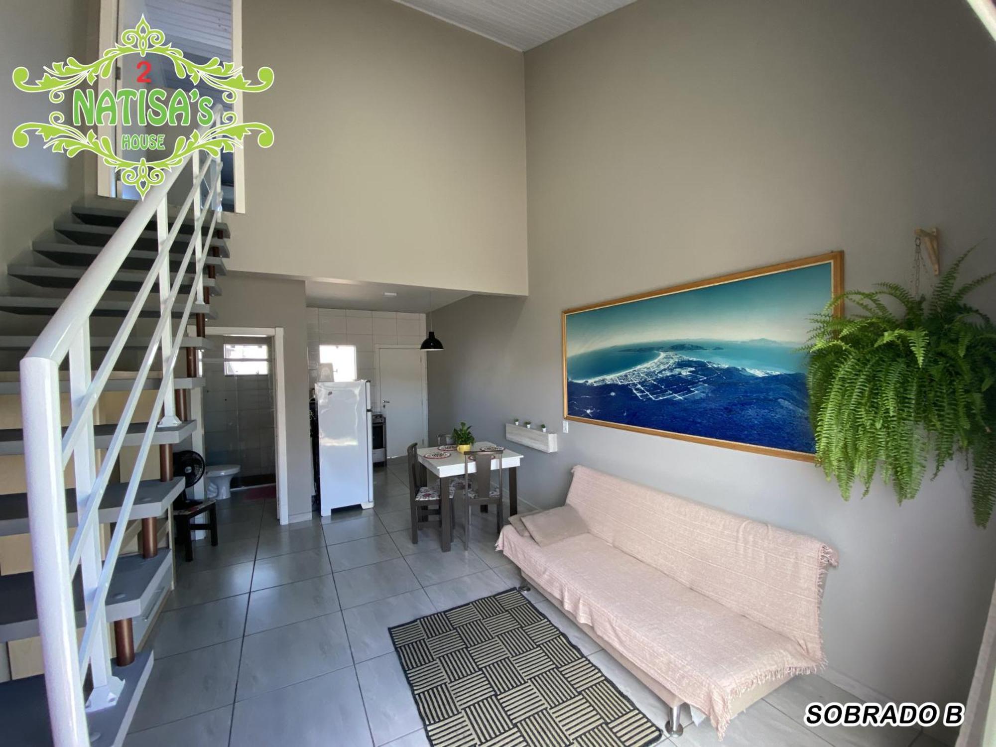 Sobrados Aconchegante Com Piscina "Natisashouse" Villa บอมบินญัส ภายนอก รูปภาพ